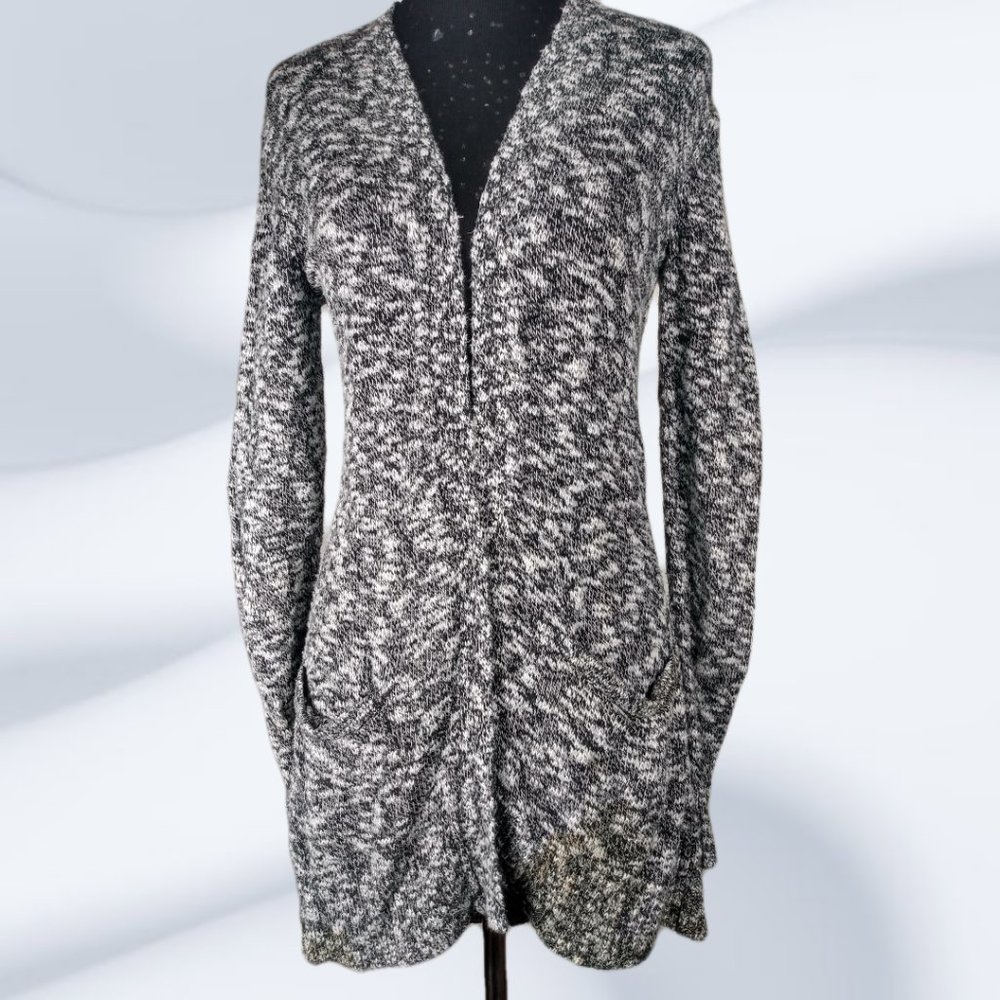 Old Navy Mabled Black & White Cardigan with two pockets